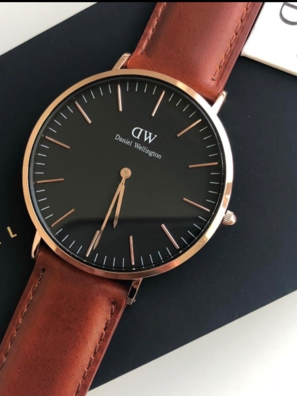 New Daniel Wellington Brown Dw00100124 Watch